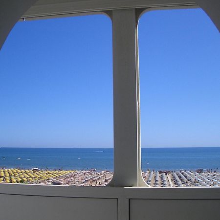 Hotel Spiaggia Marconi Rimini Exterior photo