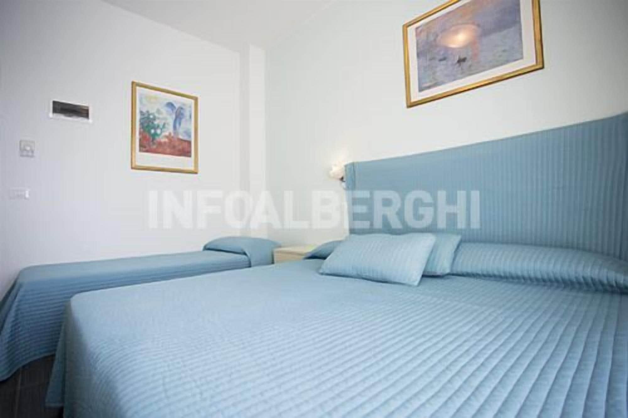 Hotel Spiaggia Marconi Rimini Exterior photo